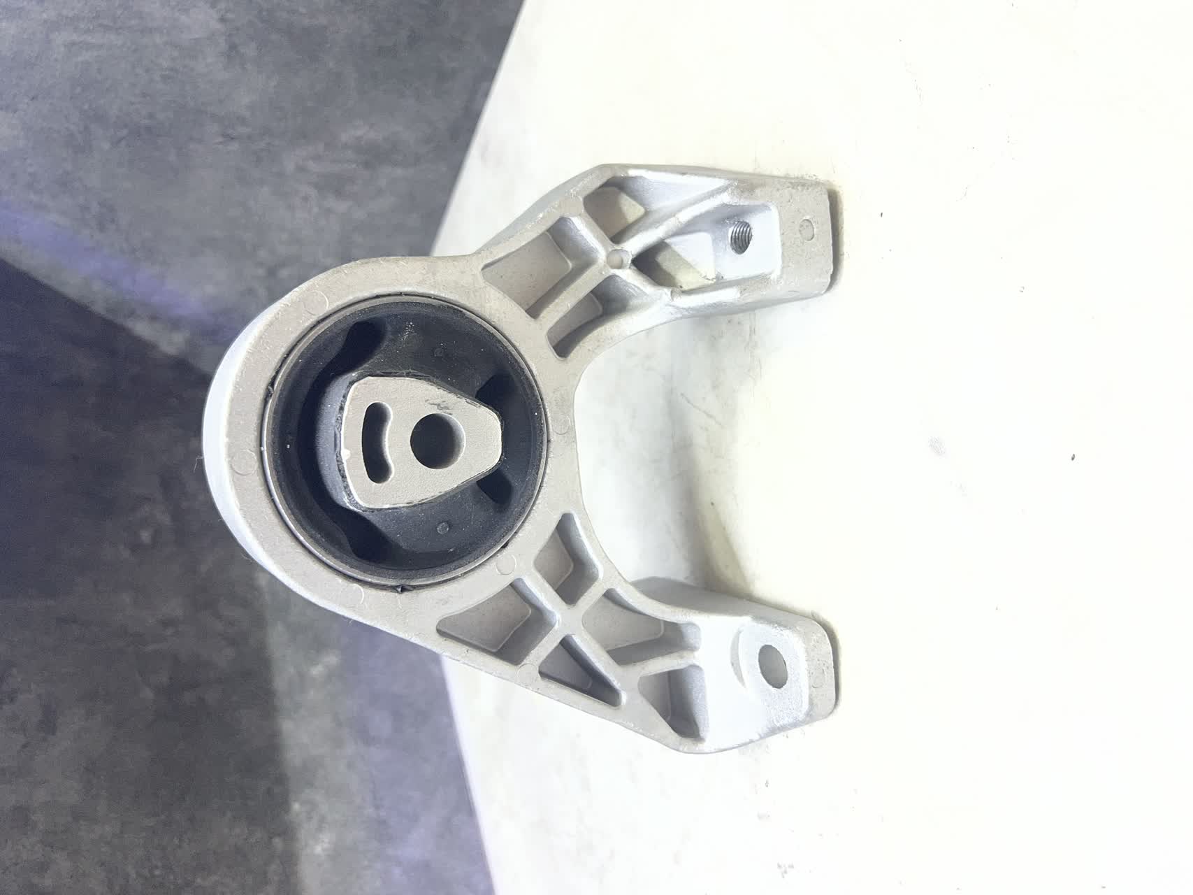 دسته موتور عقب جیلی جی سی 6- geely gc6